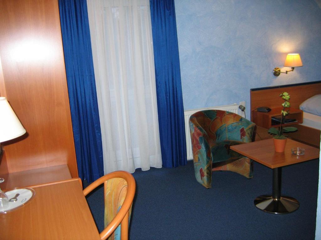 Rosenhof 2*
