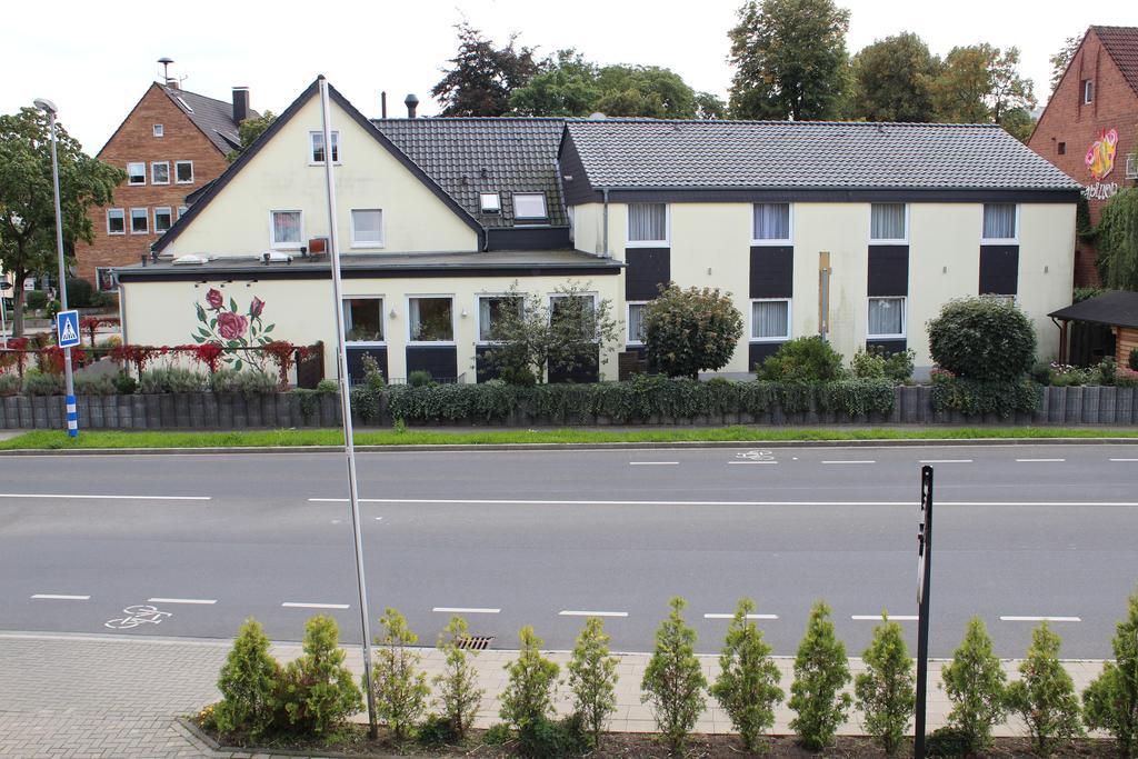 Rosenhof 2*