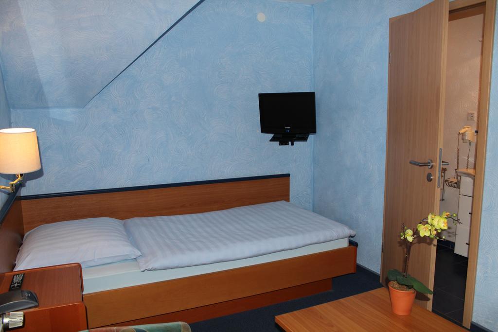 Rosenhof Hotel 2*